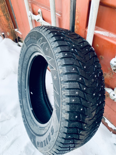 фото протектора и шины Ice Blazer WST3 Шина Sailun Ice Blazer WST3 185/65 R15 92T